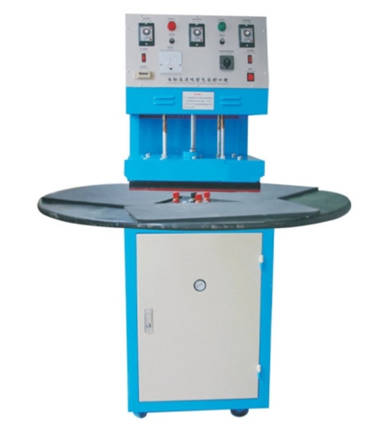 BLISTER PACKING MACHINE