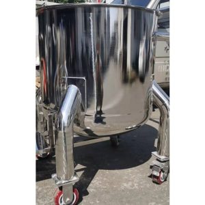 MOBILE MIXING TANK